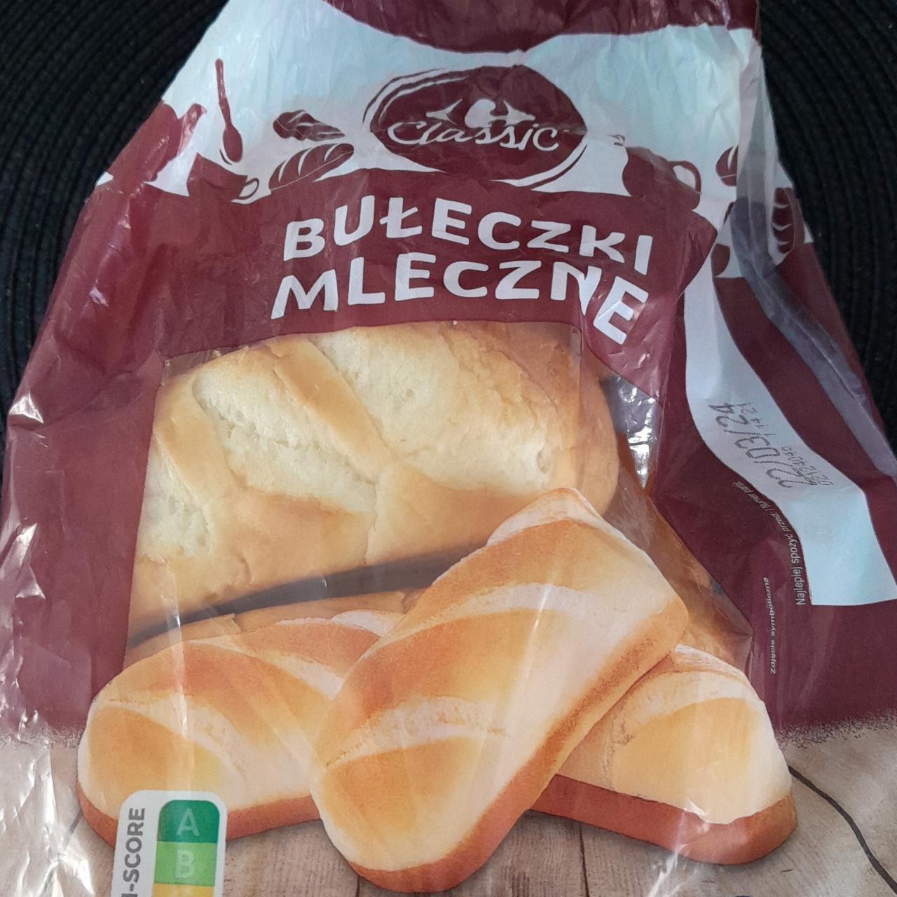 Zdjęcia - Bułeczki mleczne Carrefour Classic