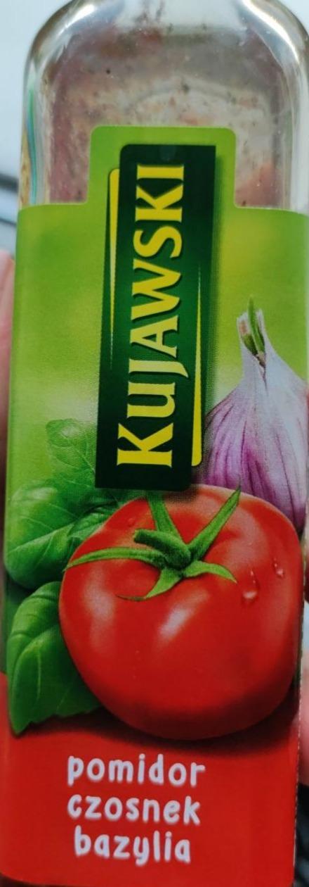 Zdjęcia - Olej rzepakowy z pierwszego tłoczenia z pomidorami, czosnkiem i bazylią Kujawski