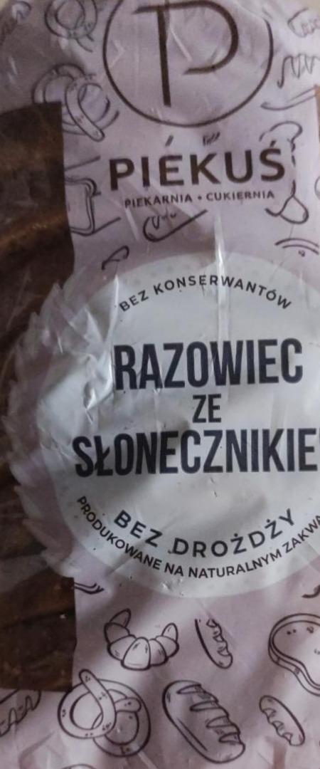 Zdjęcia - razowiec ze słonecznikiem