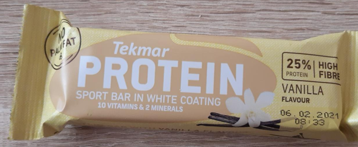 Zdjęcia - Tekmar Protein sport bar in white coathing vanilla flavour