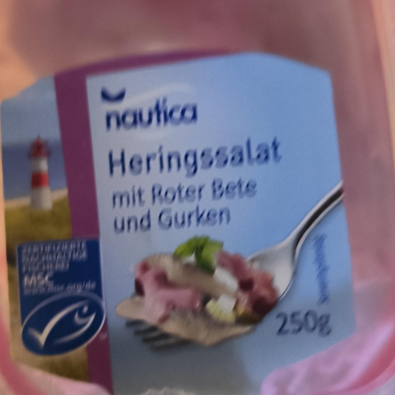 Zdjęcia - Herringsalat mit roter Bete und Gurken nautica