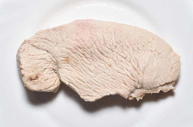 Zdjęcia - mięso z indyka bez skóry gotowane