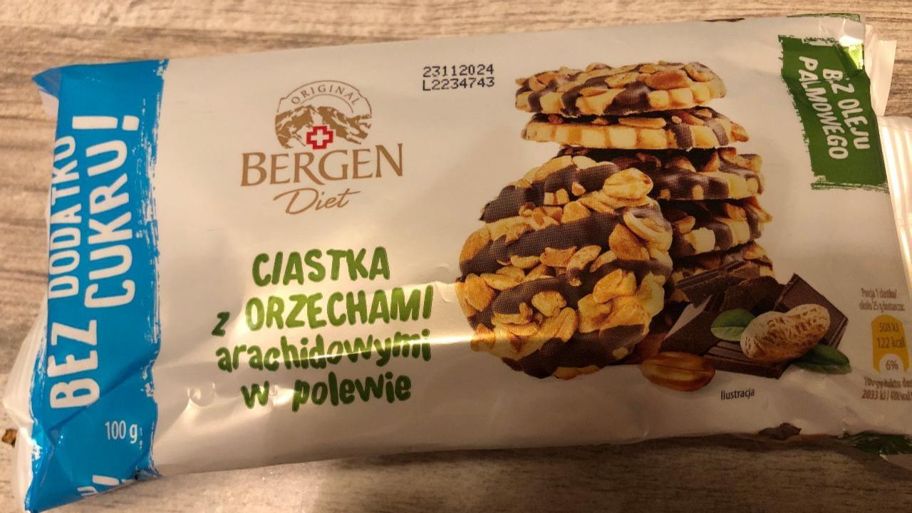 Zdjęcia - Ciastka z orzechami arachidowymi w polewie Bergen Diet