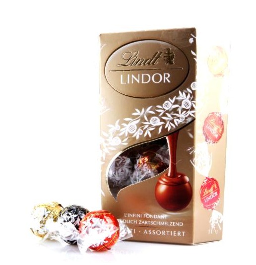 Zdjęcia - Lindor assorted (praliny z czekolady mlecznej białej i gorzkiej) Lindt