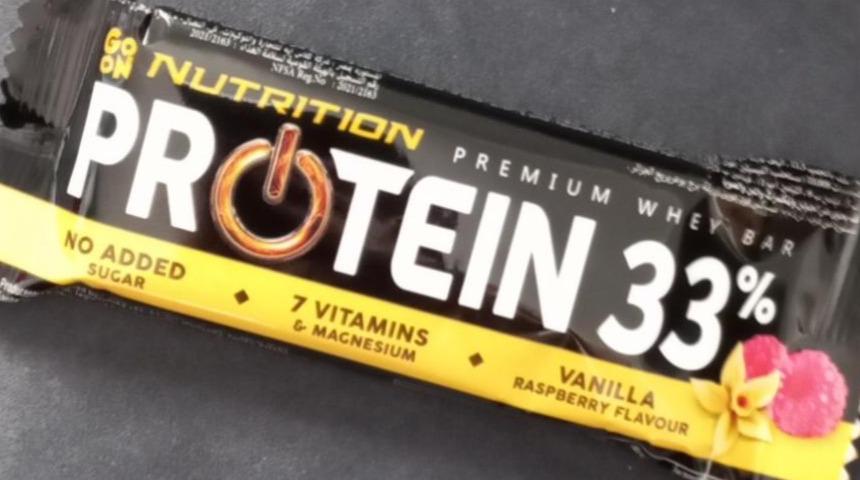 Zdjęcia - Baton protein 33% o smaku wanilii i maliny go on nutrition