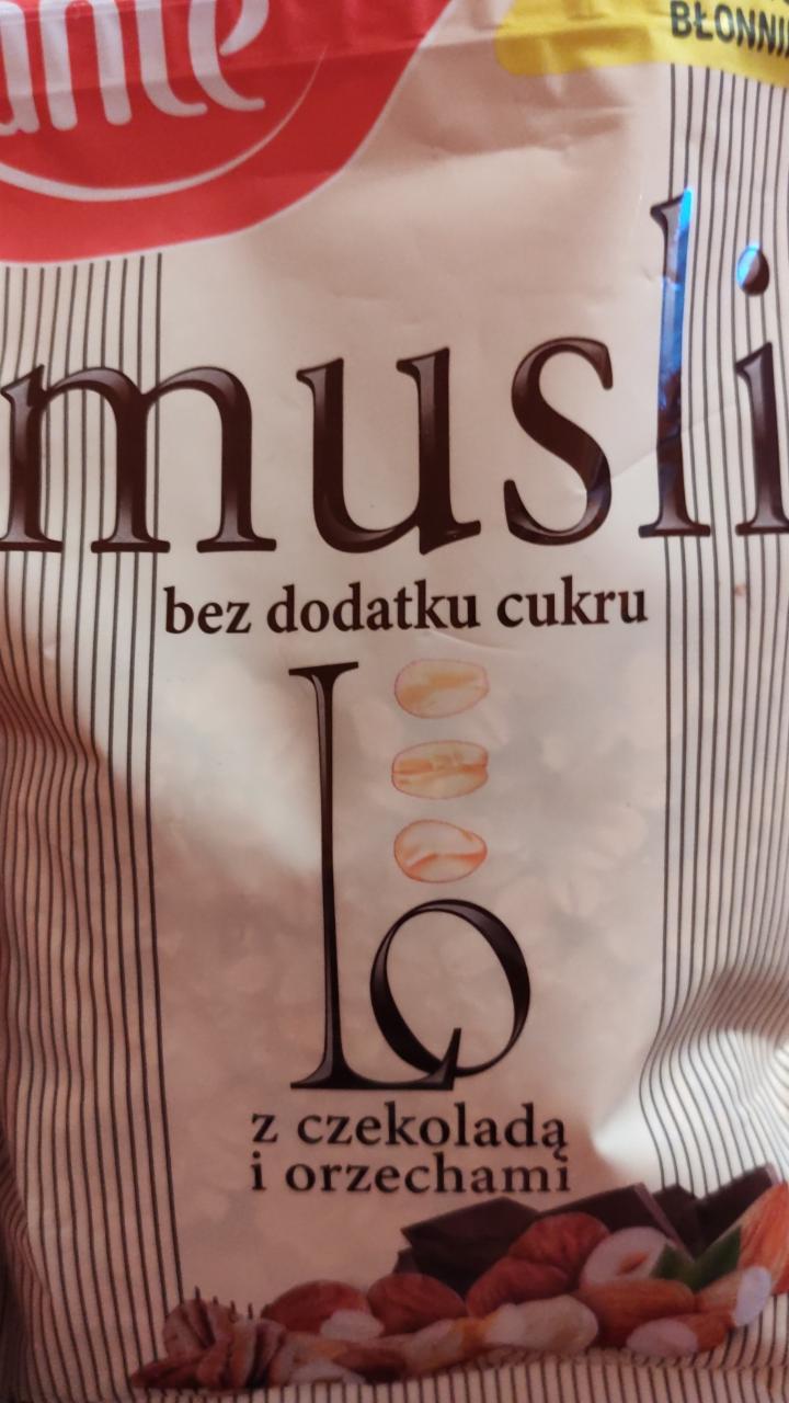 Zdjęcia - Musli Lo bez dodatku cukru z czekoladą i orzechami Sante