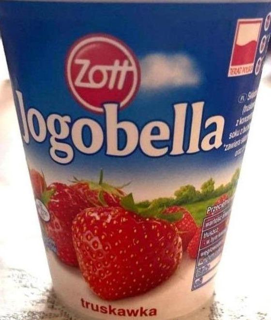Zdjęcia - Jogurt owocowy truskawkowy Jogobella Zott