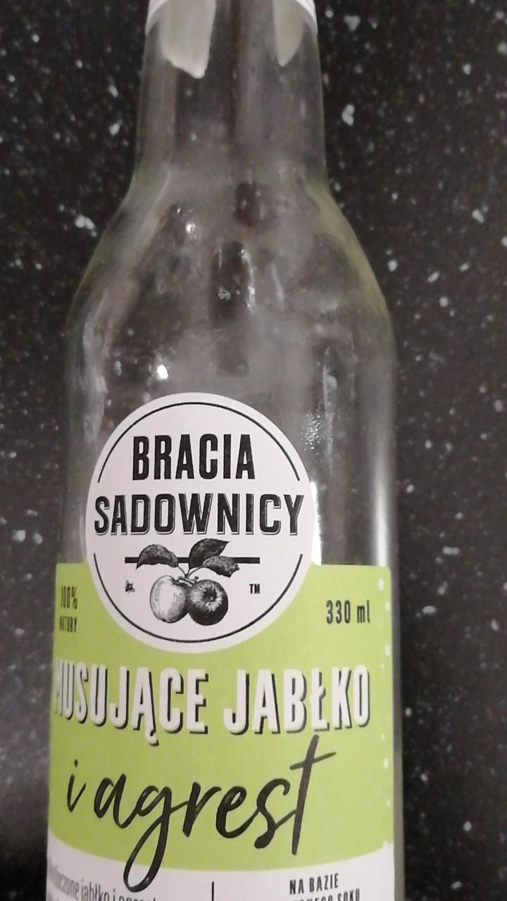 Zdjęcia - Bracia Sadownicy Musujące Jabłko i agrest 