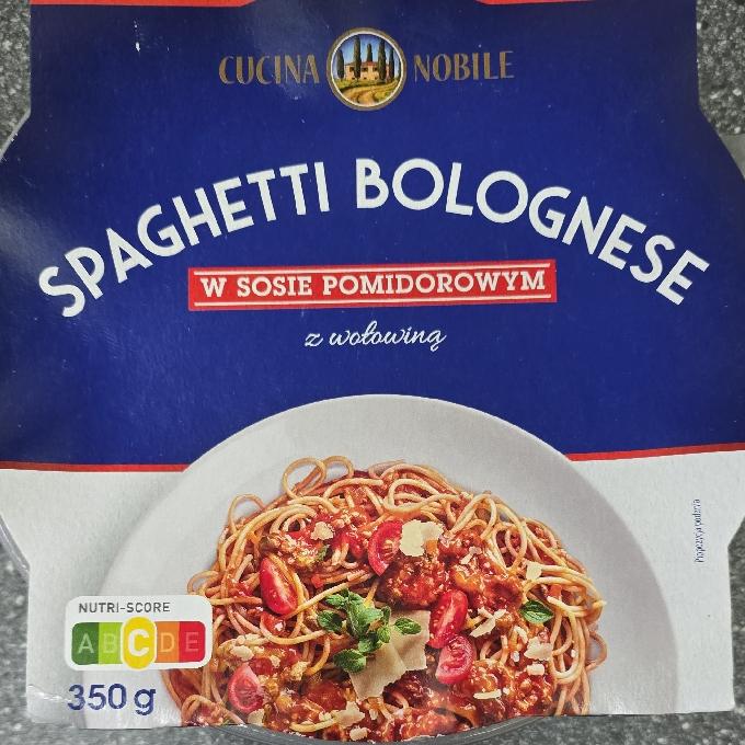 Zdjęcia - Spaghetti bolognese w sosie pomidorowym z wołowiną Cucina Nobile