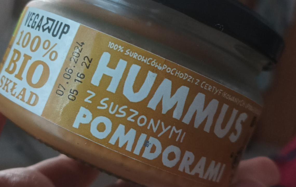 Zdjęcia - VegaUp Hummus z suszonymi pomidorami