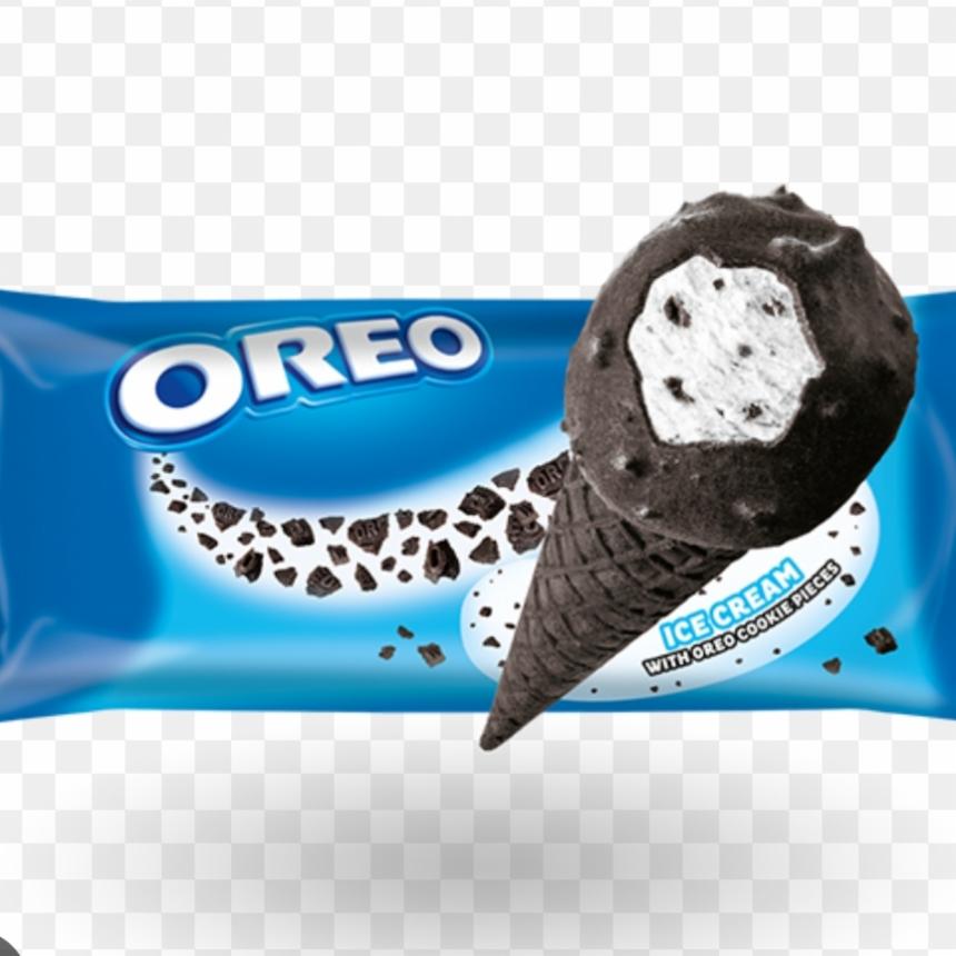 Zdjęcia - Ice cream with oreo cookie pieces rożek Oreo