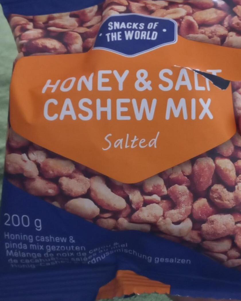 Zdjęcia - Honey & salt cashew mix Snacks of The World