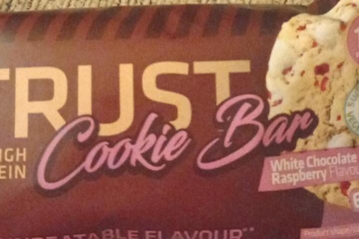 Zdjęcia - Trust Protein Cookie Bar White Chocolate Raspberry USN