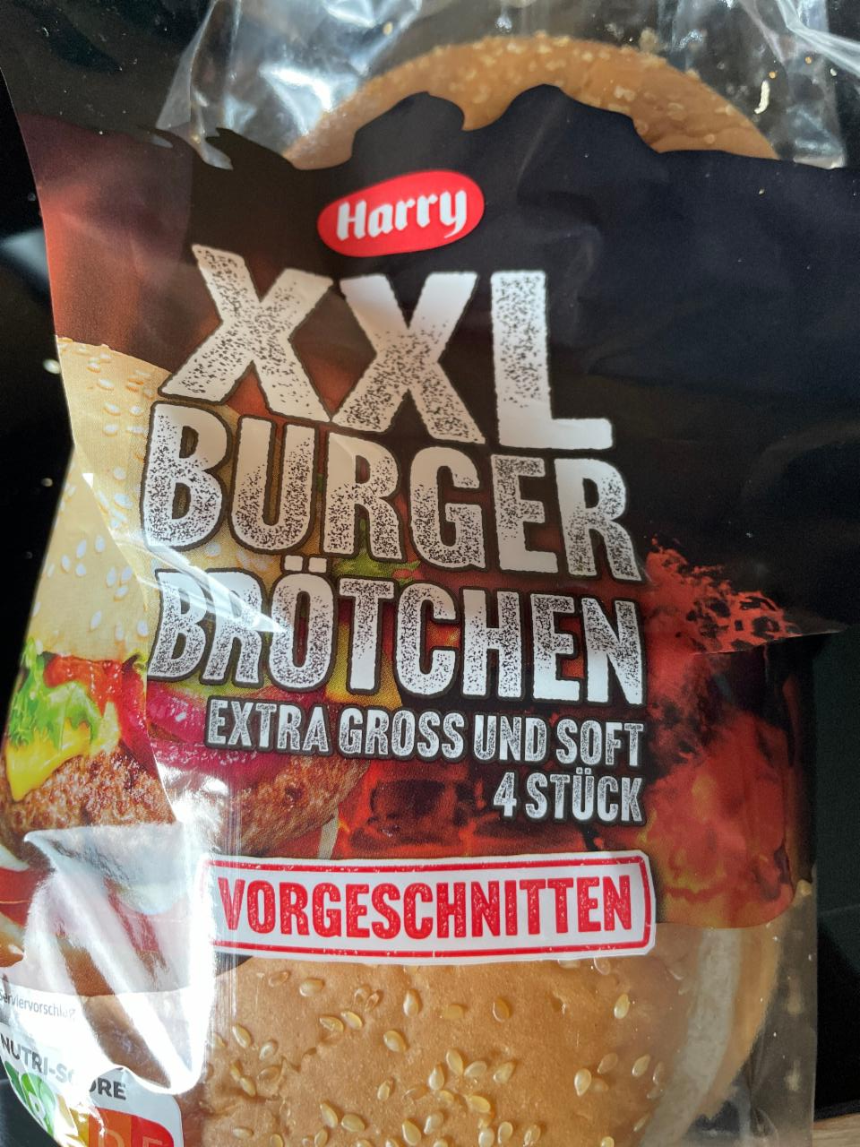 Zdjęcia - XXL Burger Brötchen Harry