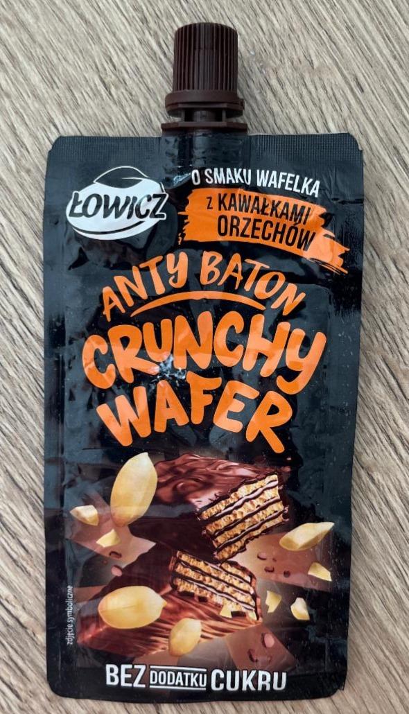 Zdjęcia - Anty Baton Crunchy Wafer o smaku wafelka z kawałkami orzechów Łowicz