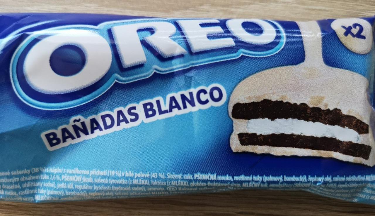 Zdjęcia - Oreo Banadas white chocolate (ciastka kakaowe z nadzieniem o smaku waniliowym oblane białą polewą) Oreo