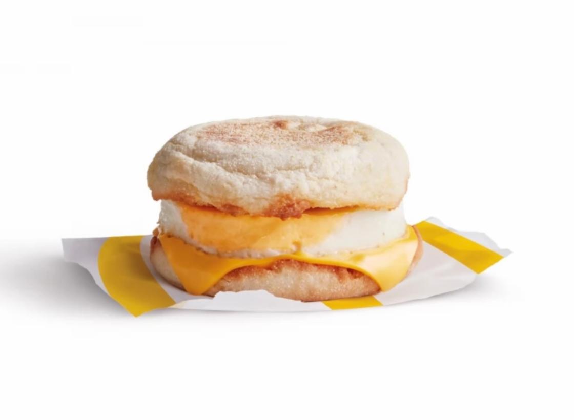 Zdjęcia - McMuffin jajko McDonald's