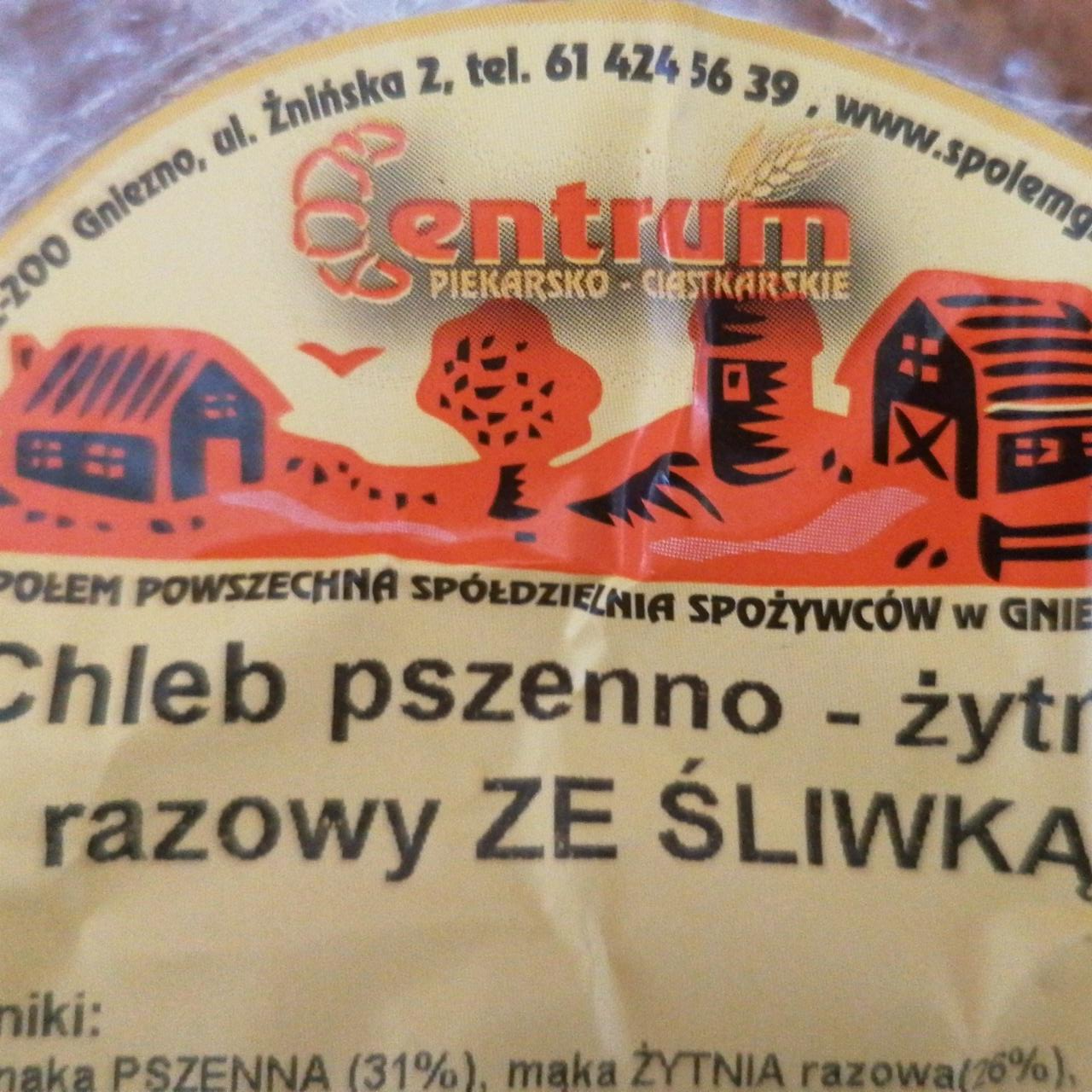 Zdjęcia - Chleb pszenno-żytni razowy ze śliwką Piekarsko-Ciastkarskie Centrum