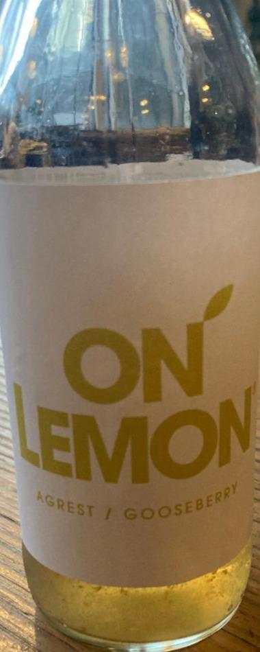 Zdjęcia - On lemon pear lemonade