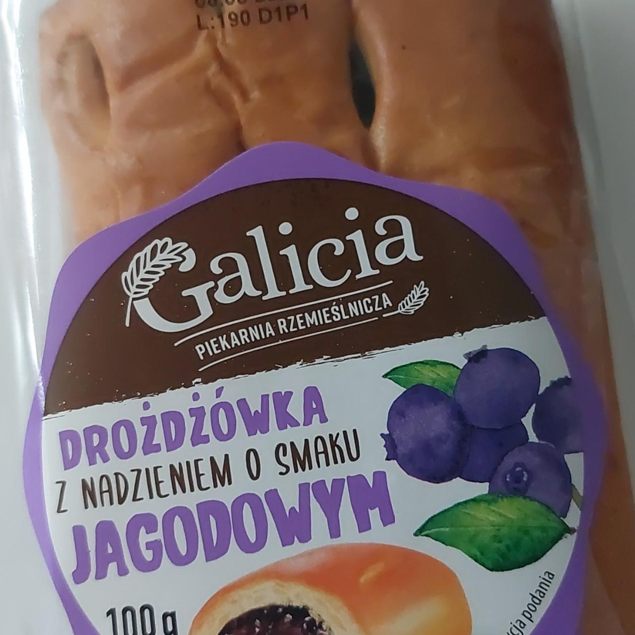 Zdjęcia - Drożdżowka z nadzieniem jagodowym Galicia