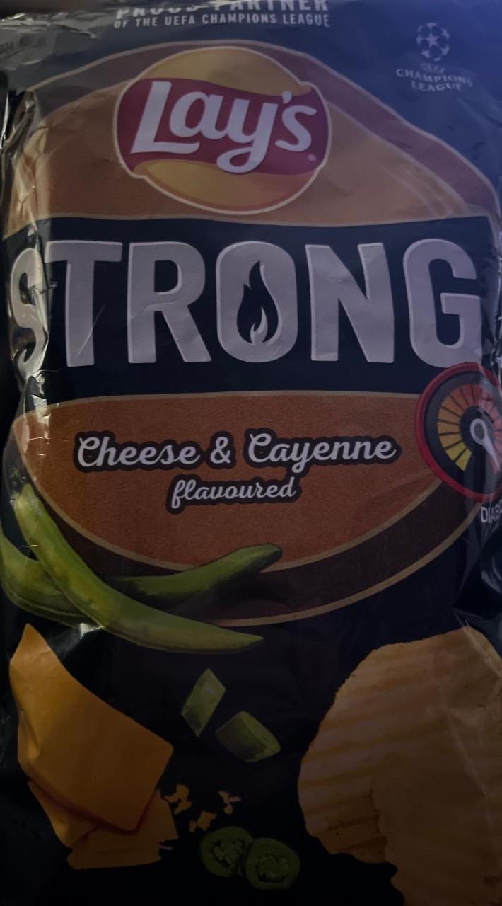 Zdjęcia - Strong Cheese & Canyenne Lay's