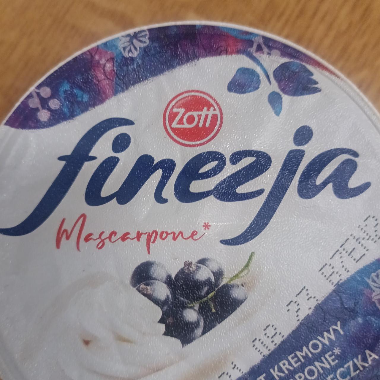 Zdjęcia - Finezia Jogurt kremowy mascarpone czarna porzeczka Zott