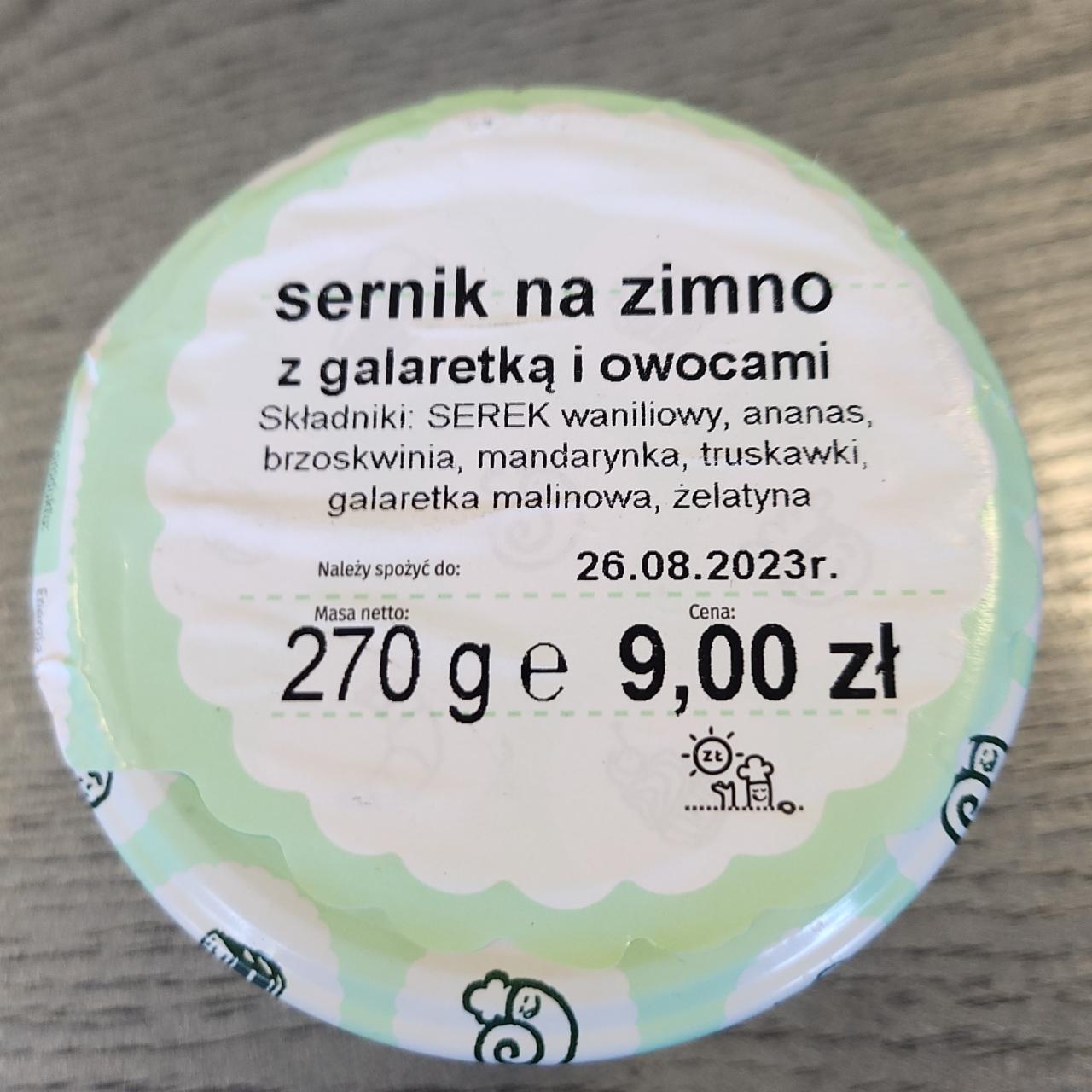 Zdjęcia - Sernik na zimno z galaretką i owocami Ślimak