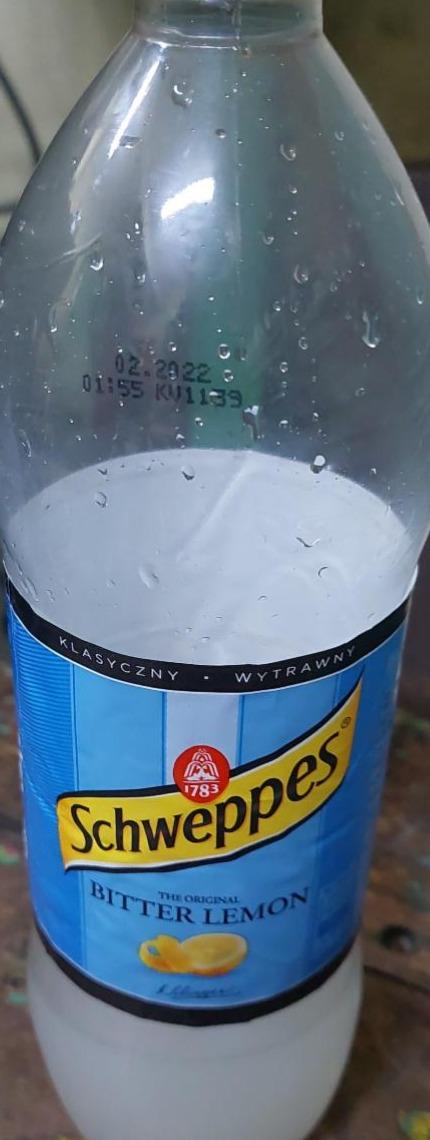 Zdjęcia - Schweppes Bitter Lemon Napój gazowany 0,9 l