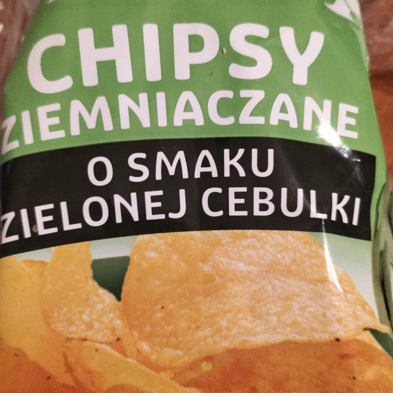 Zdjęcia - Chipsy ziemniaczane o smaku zielonej cebulki Carrefour