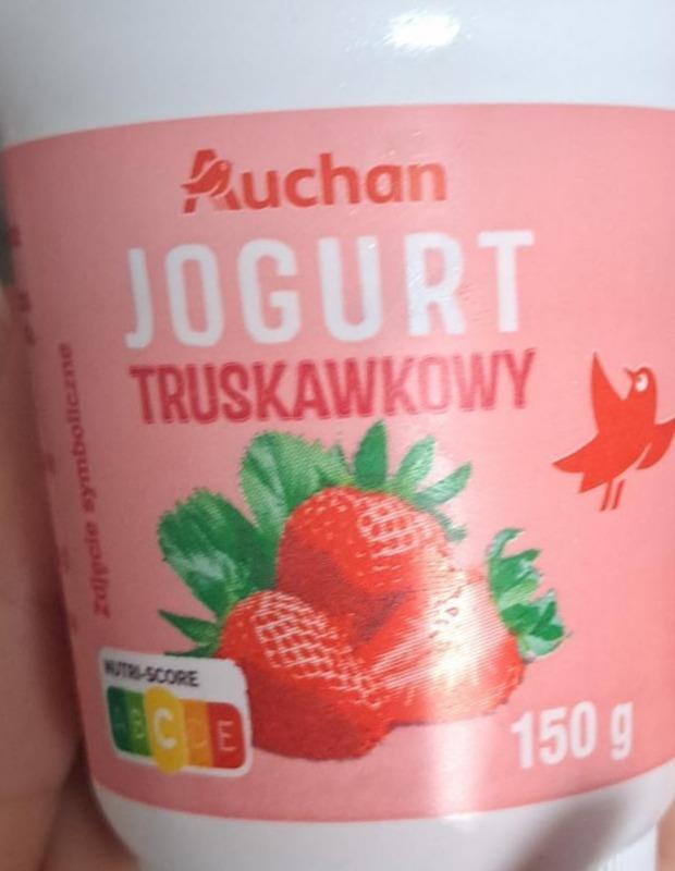 Zdjęcia - Jogurt truskawkowy Auchan