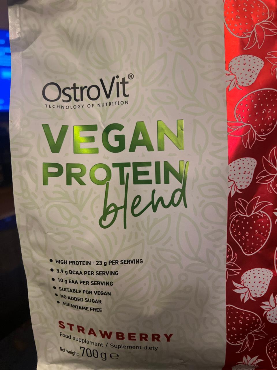 Zdjęcia - Vegan Protein blend strawberry Ostrovit