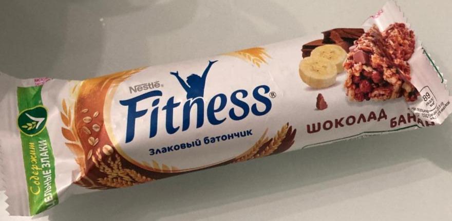 Zdjęcia - Nestlé Fitness Choco Banana Batonik zbożowy 23,5 g