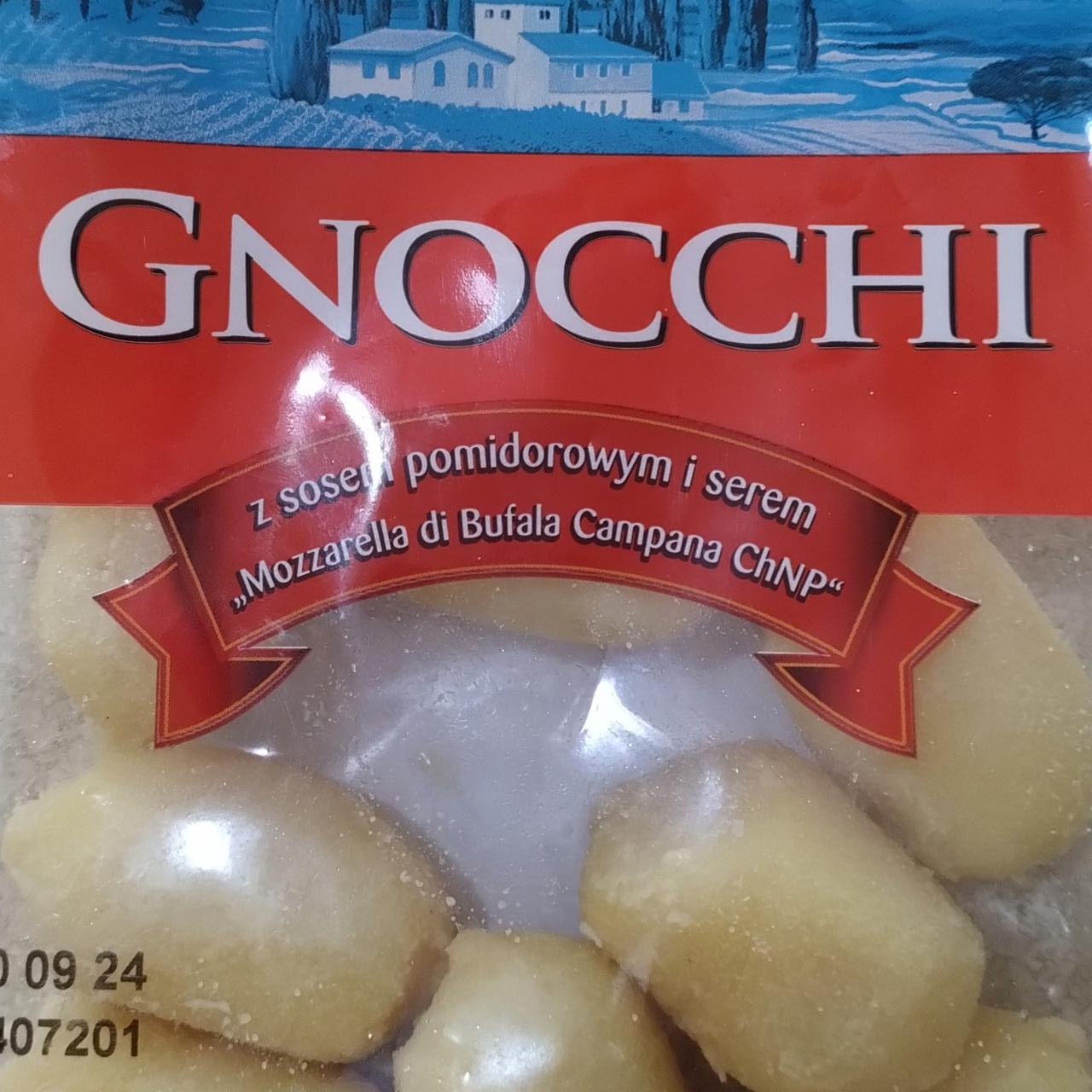 Zdjęcia - Gnocchi z sosem pomidorowym i serem Combino