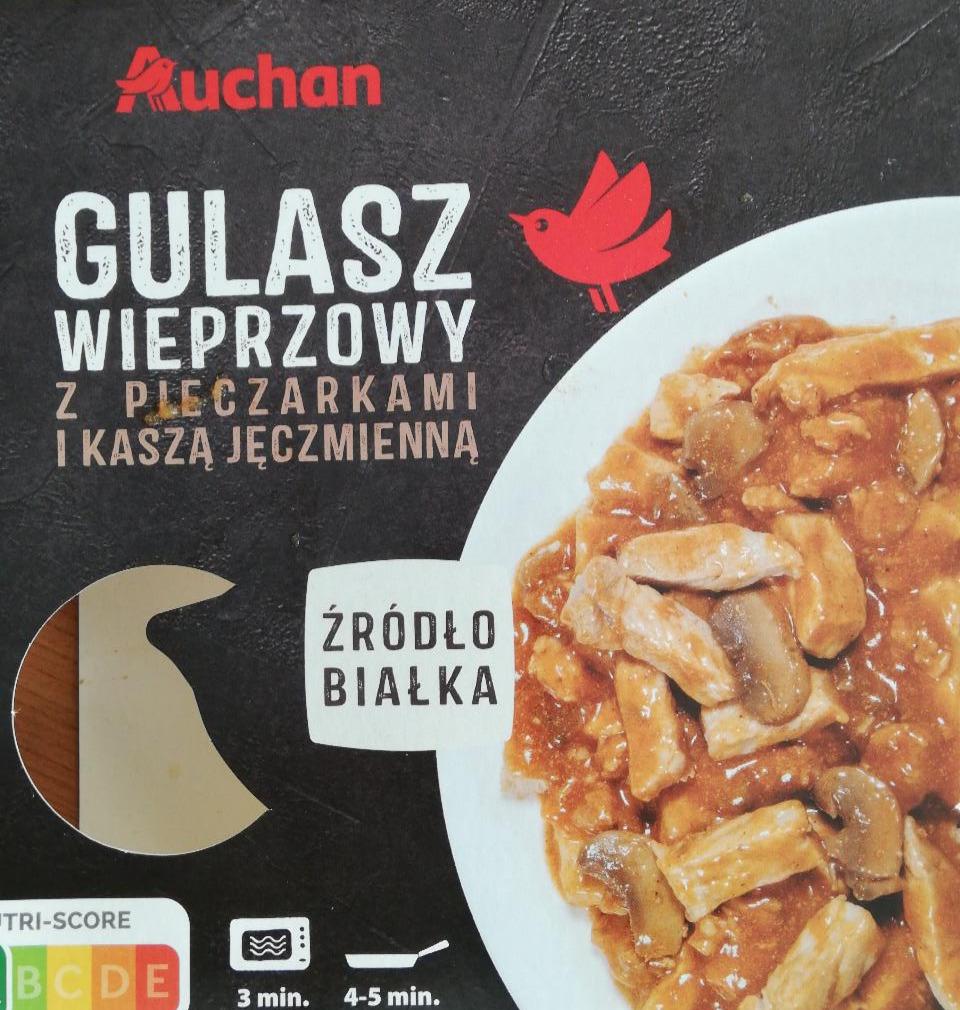 Zdjęcia - Gulasz wieprzowy z pieczarkami i kaszą jęczmienną Auchan