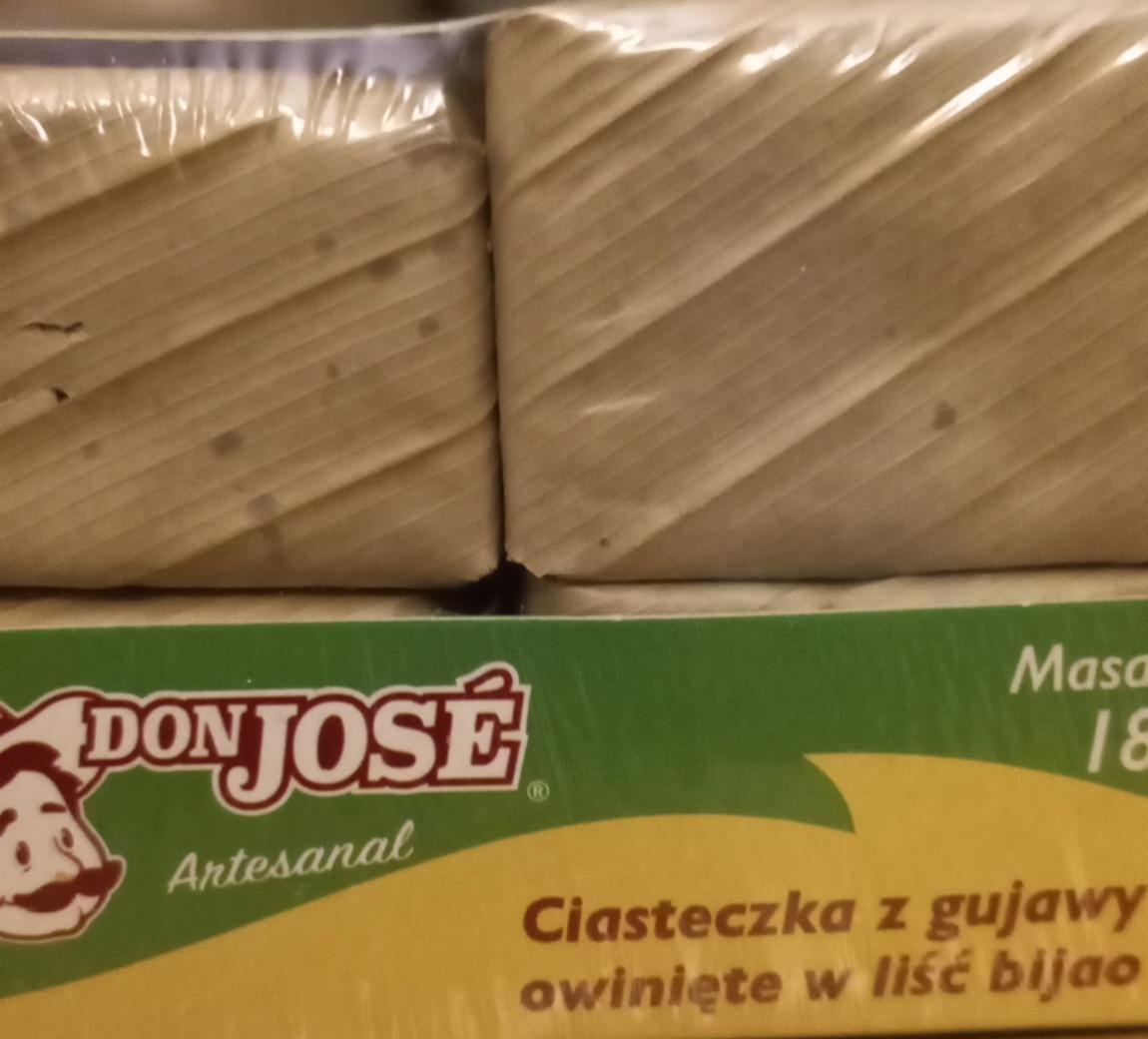 Zdjęcia - Ciasteczka z gujawy owinięte w liść bijao Don Jose