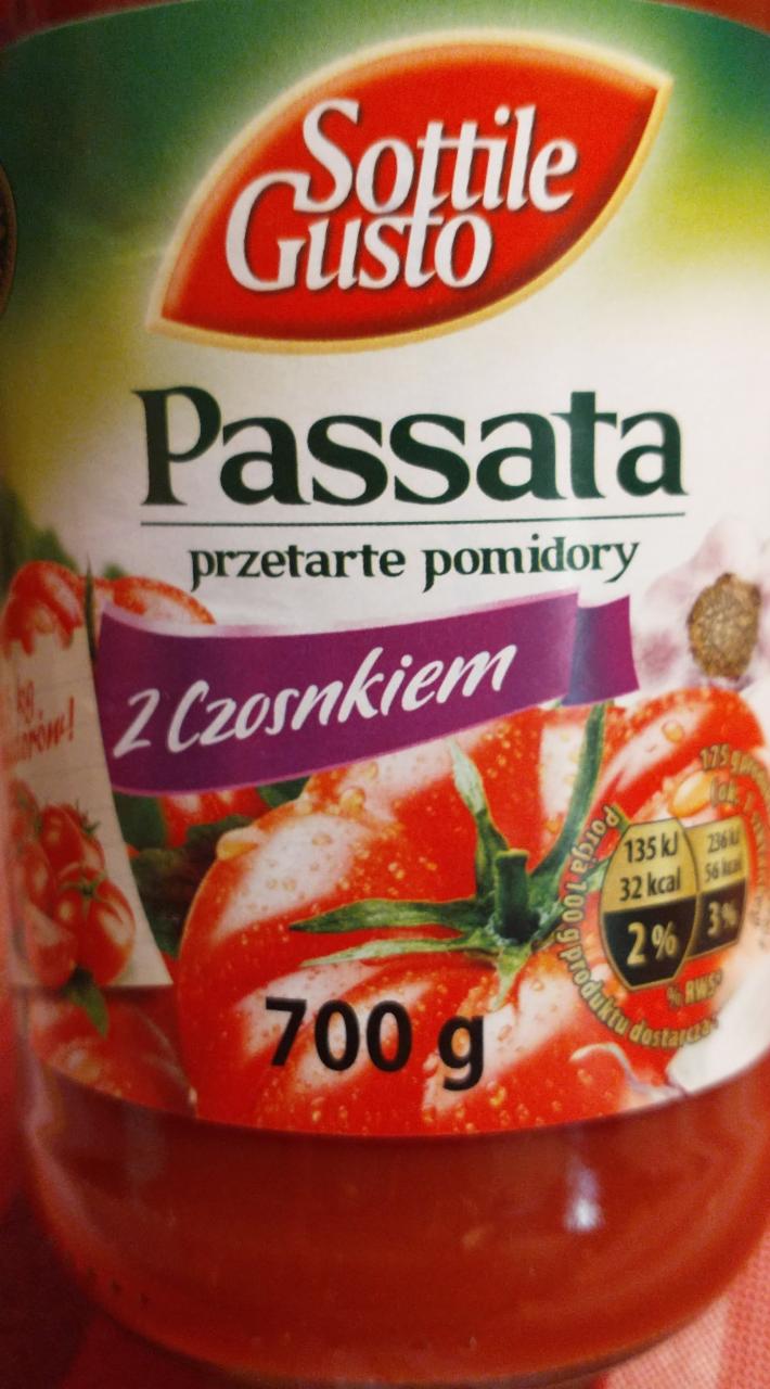 Zdjęcia - Passata przetarte pomidory z czosnkiem Sottile Gusto