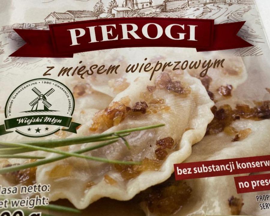 Zdjęcia - Pierogi z mięsem wieprzowym Wiejski Młyn