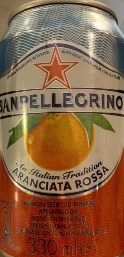 Zdjęcia - Aranciata Rossa Napój gazowany o smaku czerwonej pomarańczy San Pellegrilno