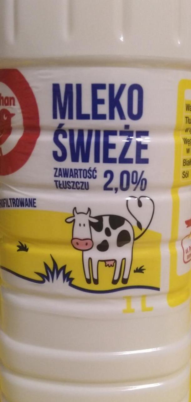 Zdjęcia - Mleko pasteryzowane mikrofiltrowane zawartość tłuszczu 2% auchan