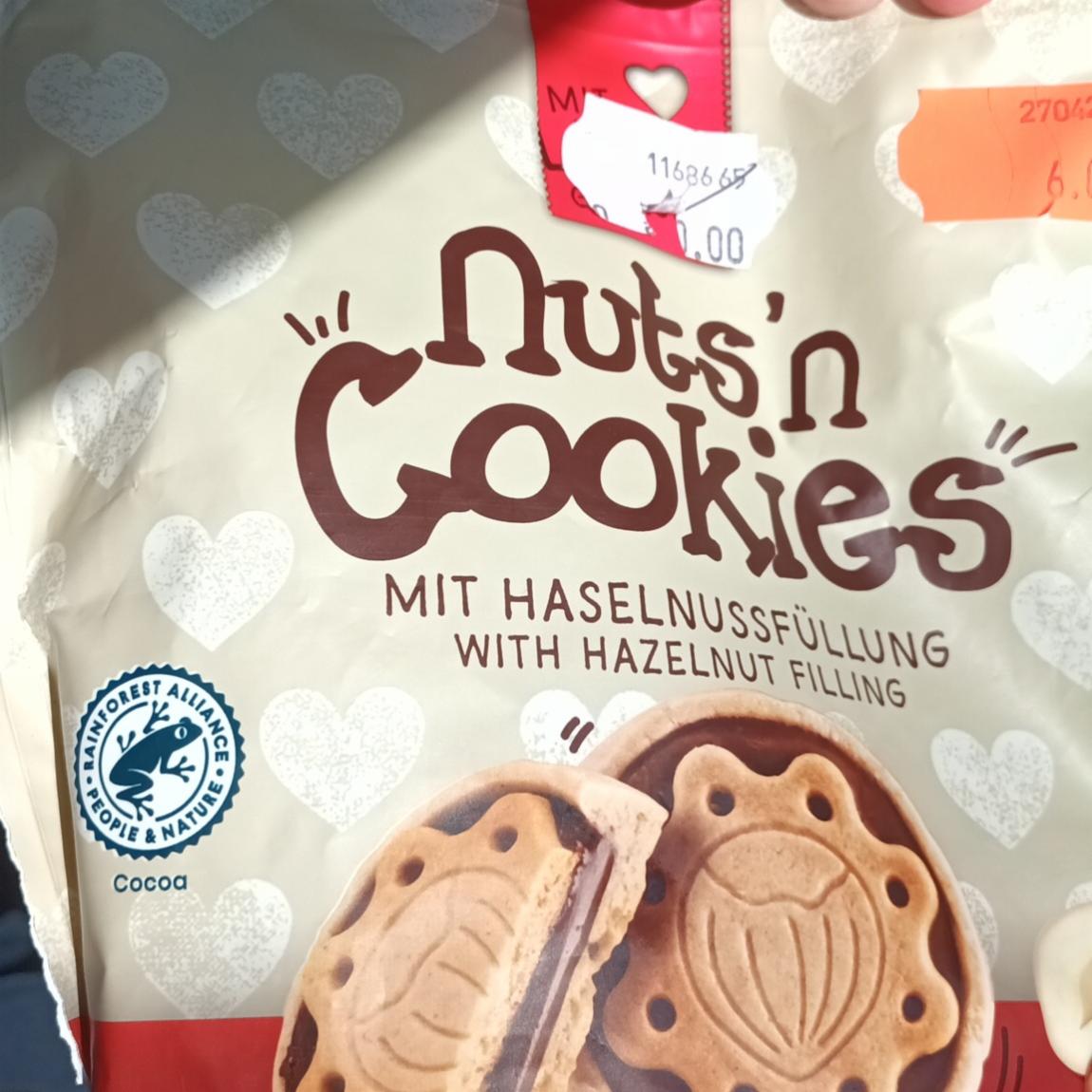 Zdjęcia - Nuts'n cookies mít haselnussfullung Mit Liebe gebacken