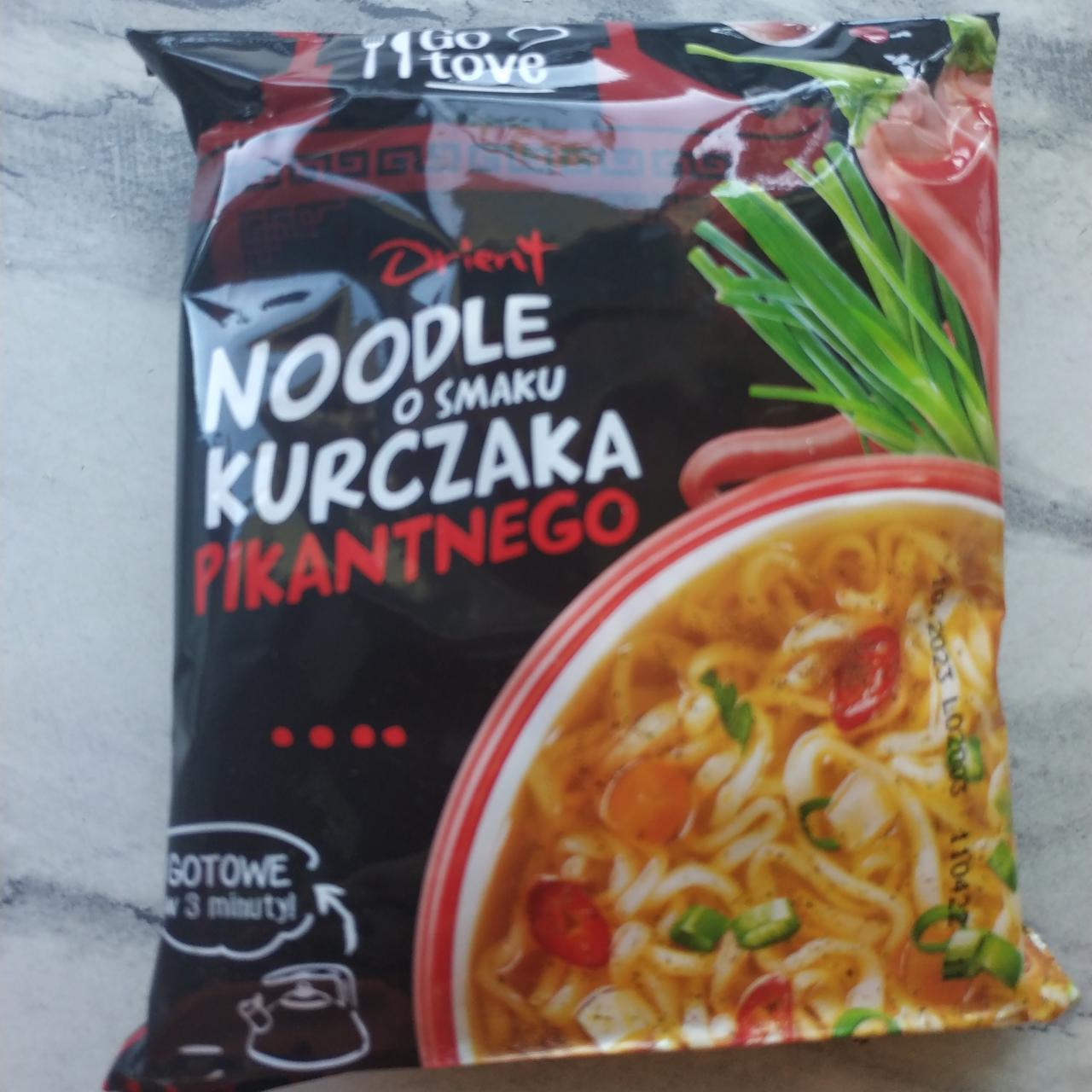 Zdjęcia - Go tove Noodle o smaku kurczaka pikantnego