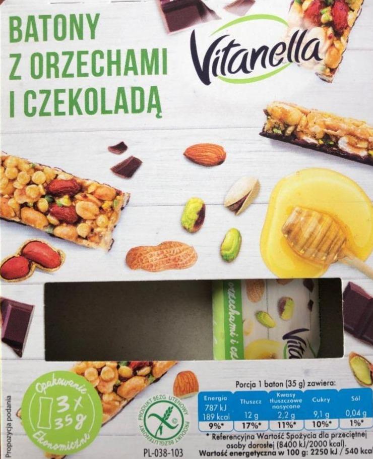 Zdjęcia - Batony z orzechami i czekoladą Vitanella