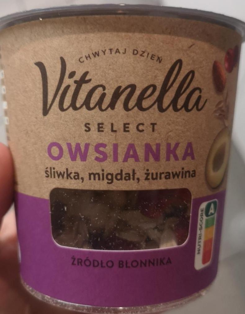 Zdjęcia - Owsianka śliwka migdał i żurawina Vitanella select