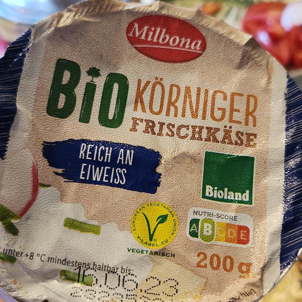Zdjęcia - Bio Organic Körniger Frischkäse Milbona