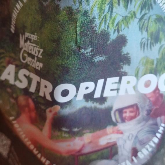 Zdjęcia - Astropierogi liofilizowana pierogi z kapustą i grzybami Mateusz Gessler