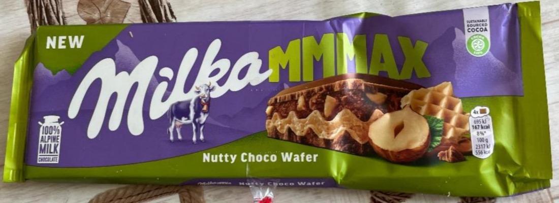 Zdjęcia - Milka Mmmax Wafelek nadzienie z orzechów laskowych i kawałki orzechów w czekoladzie mlecznej 270 g
