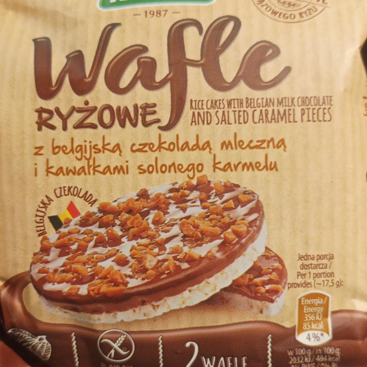 Zdjęcia - Wafle ryżowe z belgijską czekoladą mleczną i kawałkami solonego karmelu Kupiec