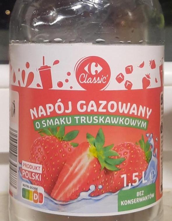 Zdjęcia - Napój gazowany o smaku truskawkowym Carrefour Classic