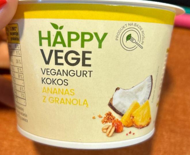 Zdjęcia - Vegangurt Kokos Ananas z Granola Happy Vege