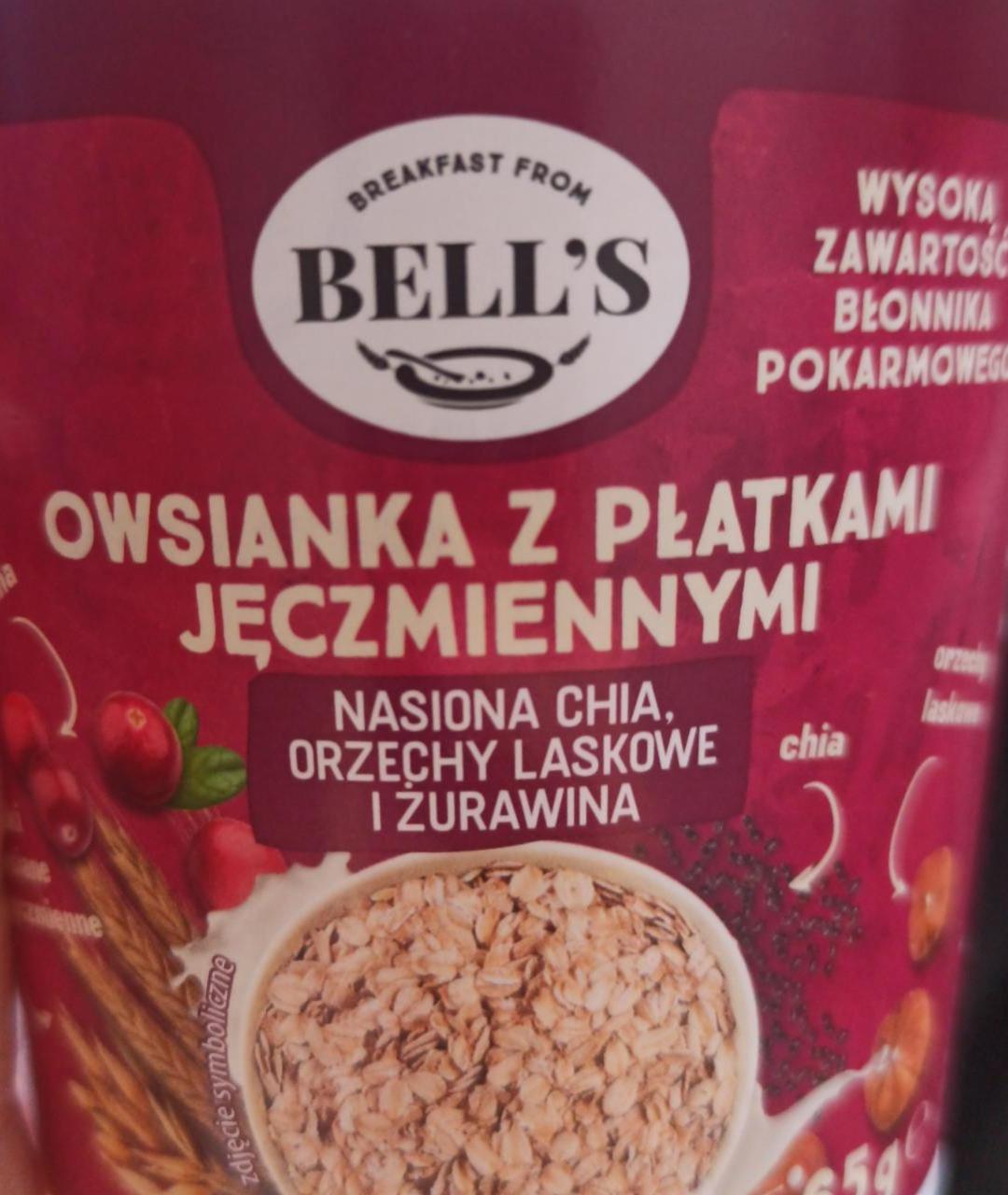 Zdjęcia - Owsianka z płatkami jęczmiennymi, nasiona chia, żurawina, orzechy laskowe Bell's